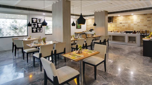 Lemon Tree Hotel, Banjara Hills, Hajdarábád Restaurace fotografie